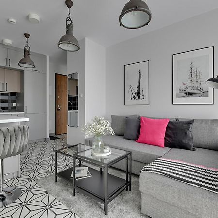 גדנסק Nadmotlawie Riverside - Parking, Sauna & Gym By Downtown Apartments מראה חיצוני תמונה